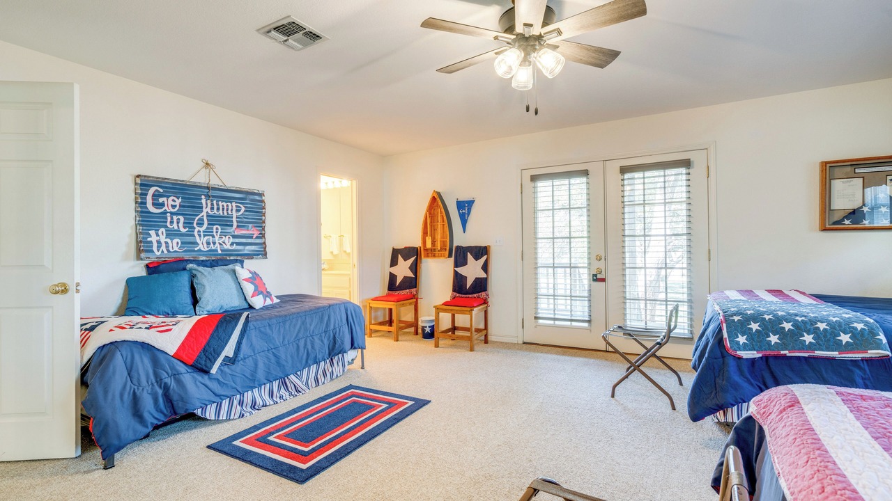 Photo of Bedroom in Horseshoe Bay