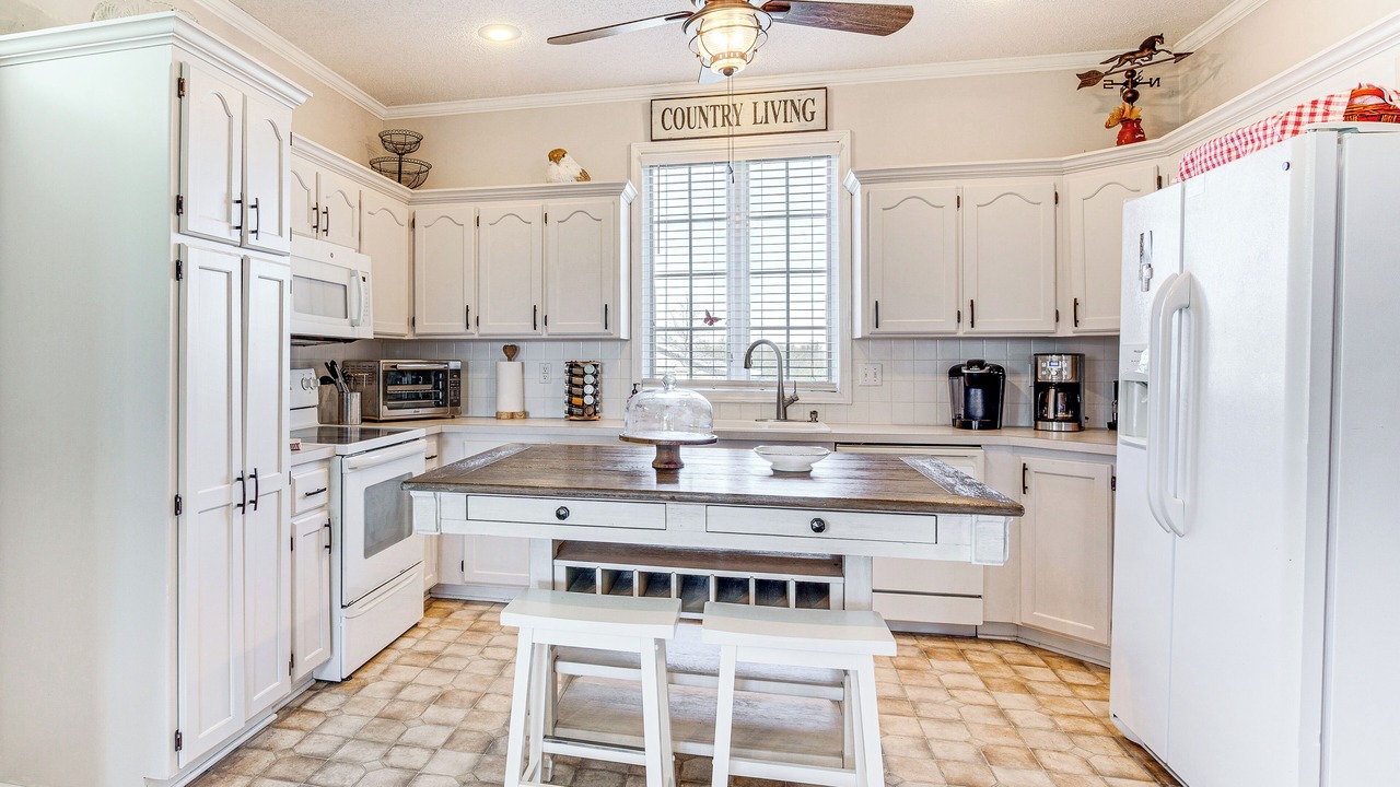 Photo of Kitchen in Warrensburg