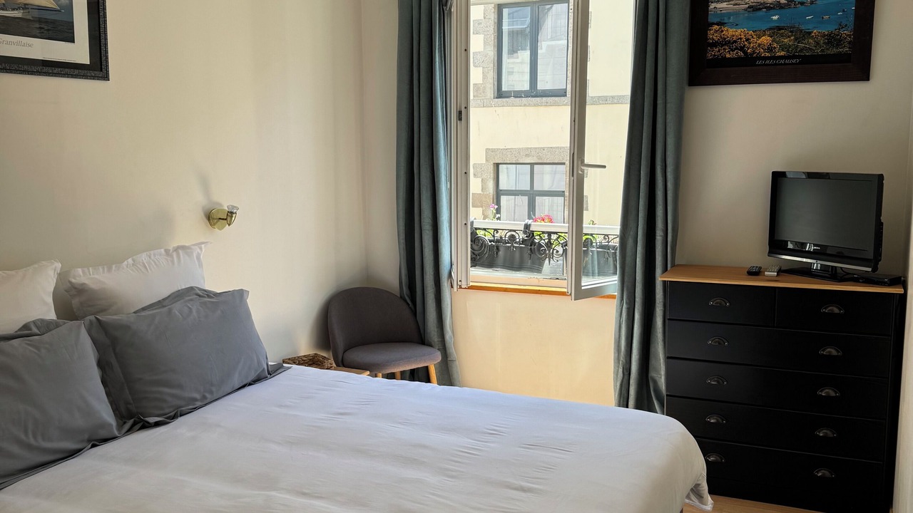 Photo of Bedroom in Granville