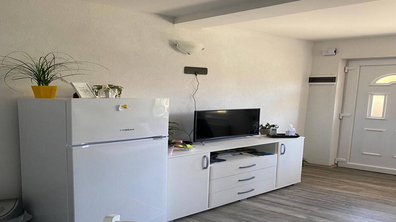 Photo of Livingroom in Bristane