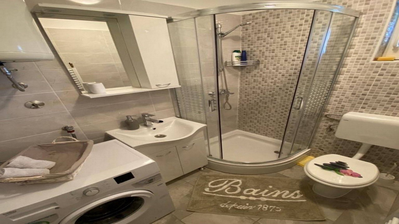 Photo of Bathroom in Bristane