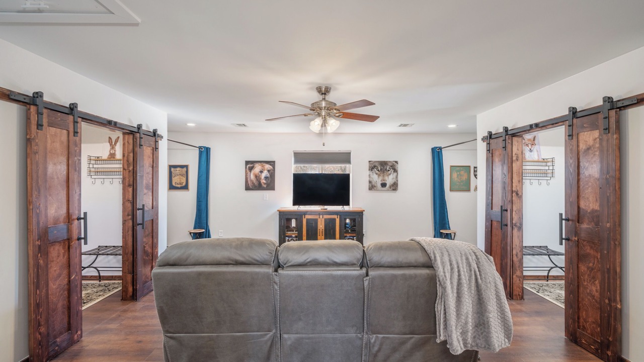 Photo of Livingroom in Bixby