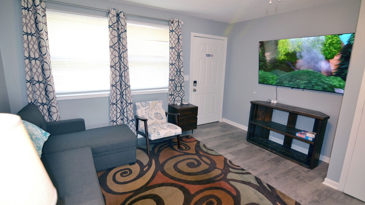 Photo of Livingroom in Stanford