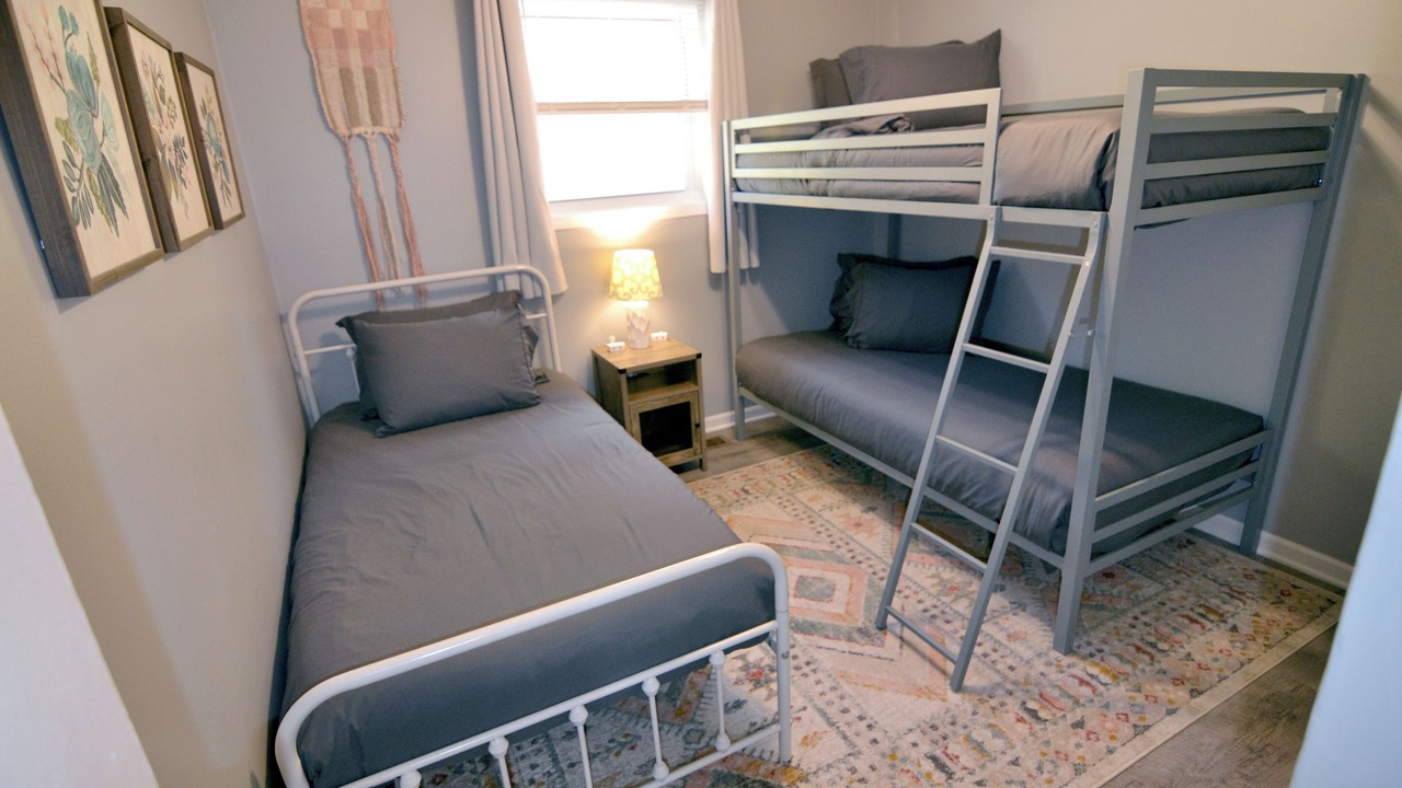 Photo of Bedroom in Stanford