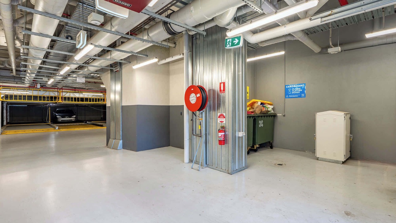 Photo of Others in Hawthorn