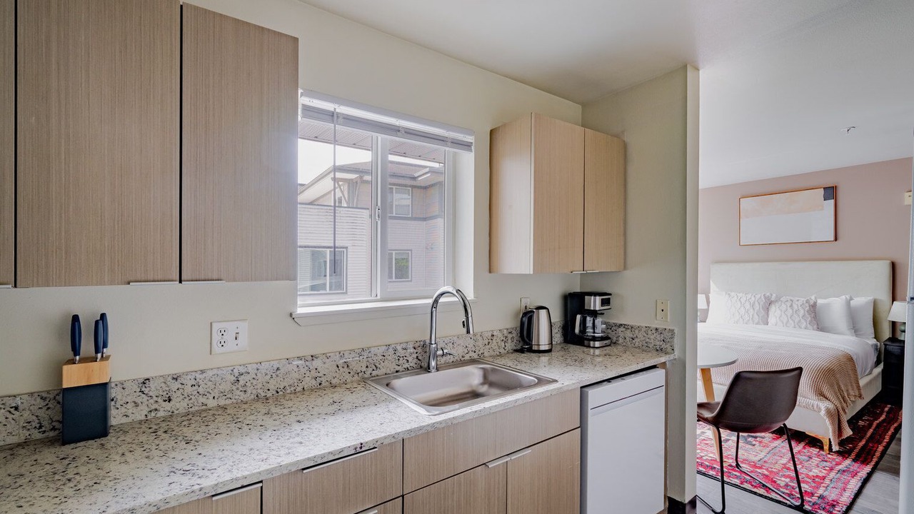 Photo of Bedroom in University District