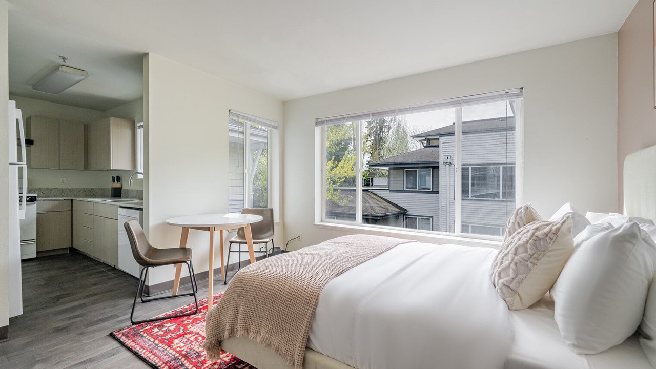 Photo of Bedroom in University District