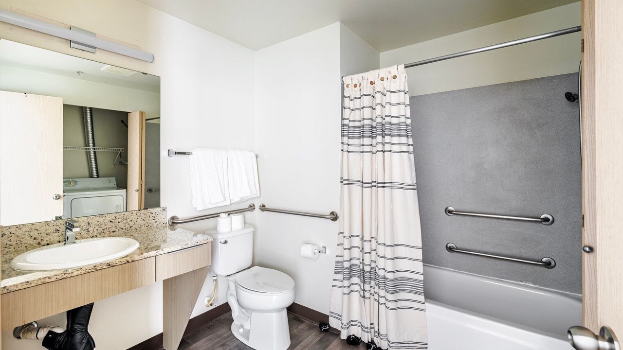 Photo of Bathroom in University District