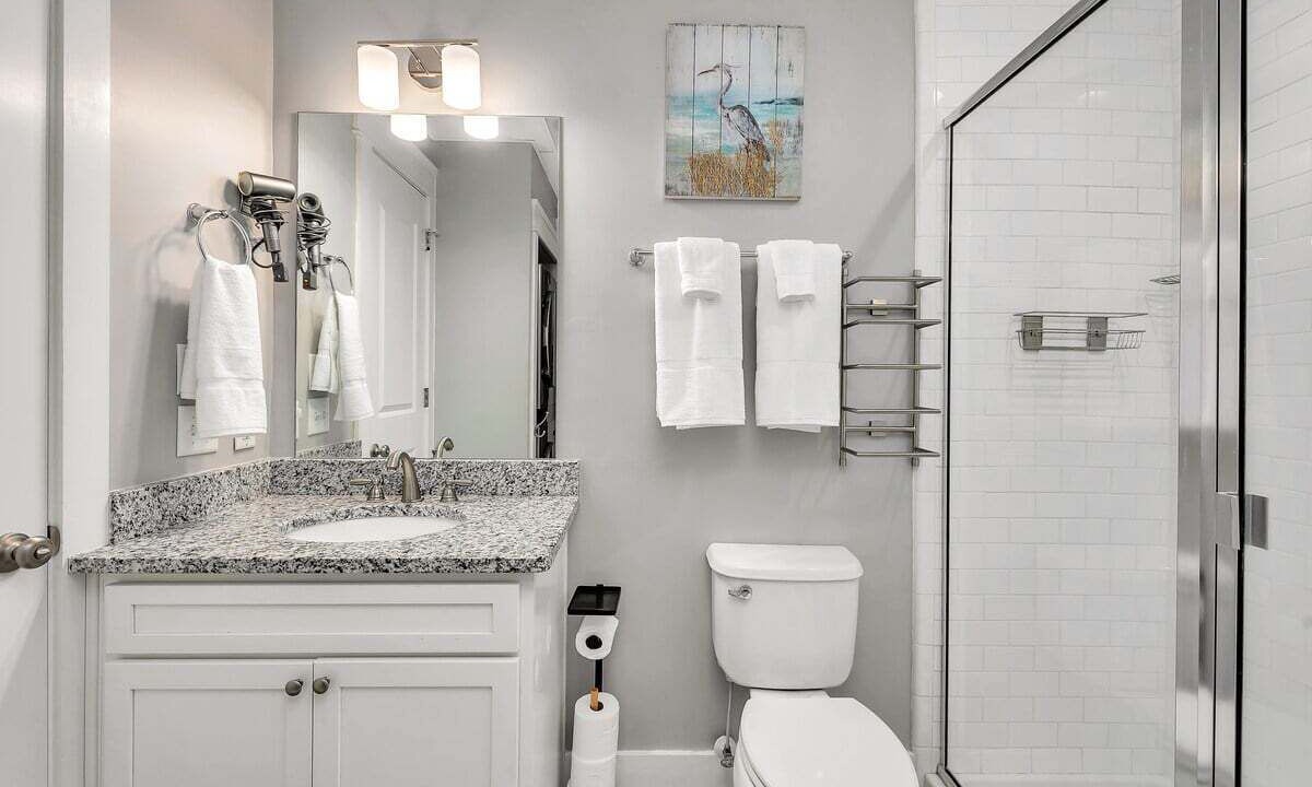 Photo of Bathroom in King City
