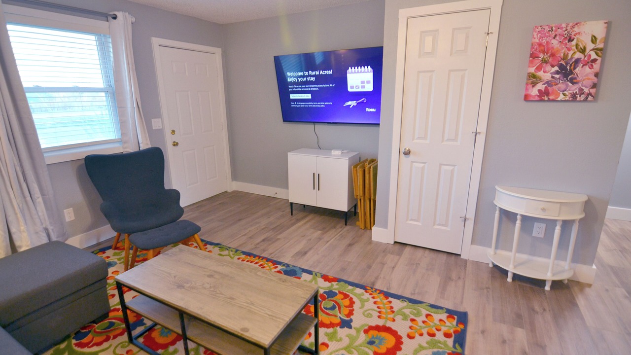 Photo of Livingroom in Stanford