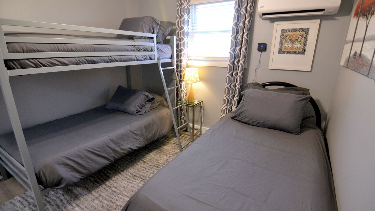 Photo of Bedroom in Stanford