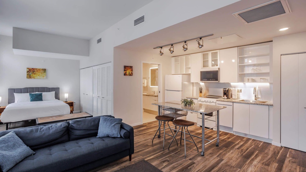 Photo of Livingroom in Downtown Cincinnati