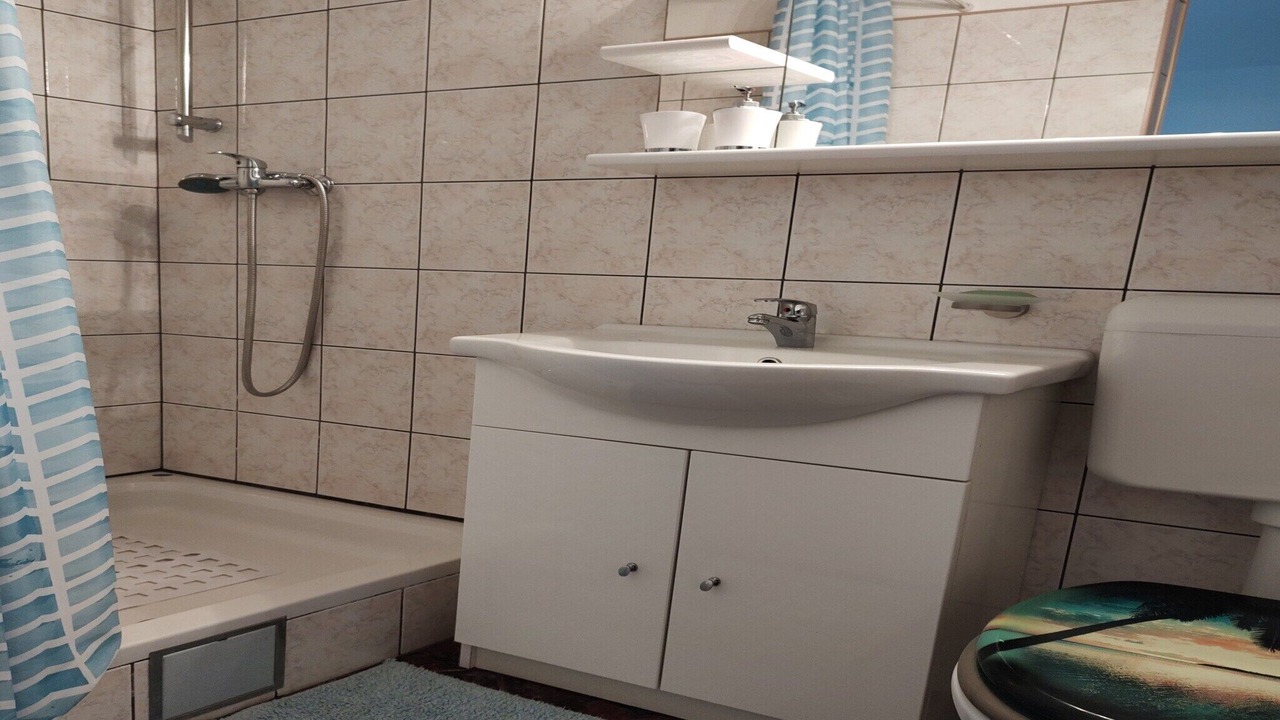Photo of Bathroom in Rtina