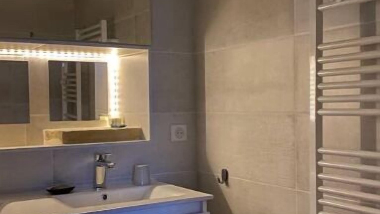 Photo of Bathroom in Sepx