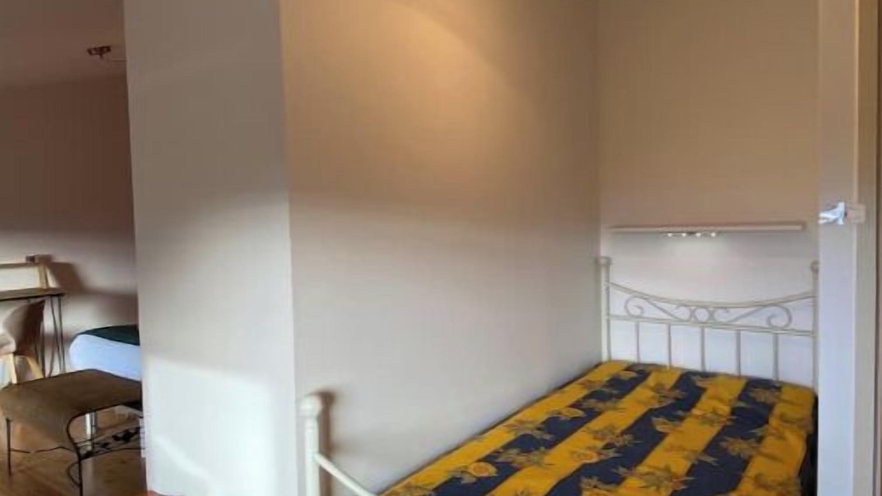 Photo of Bedroom in Sepx