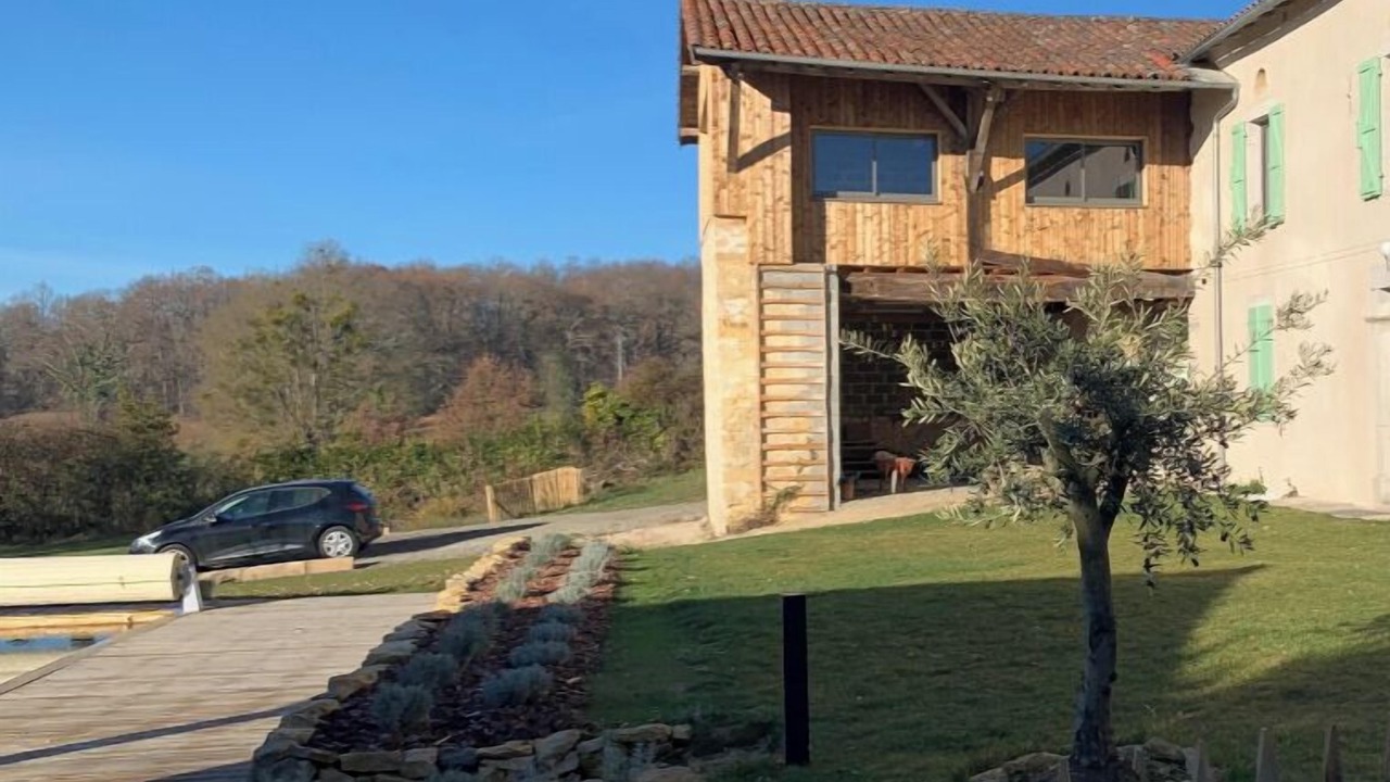 Photo of Outdoor in Sepx