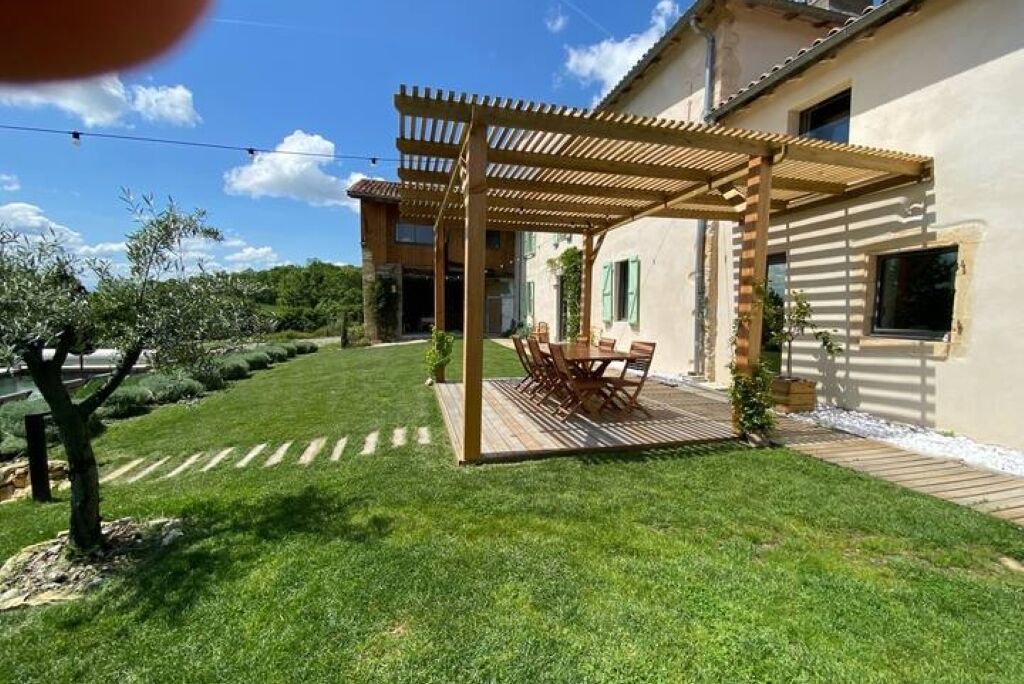 Photo of Outdoor in Sepx