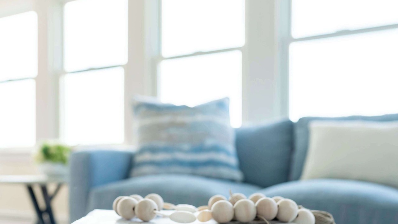 Photo of Livingroom in Easton's Point