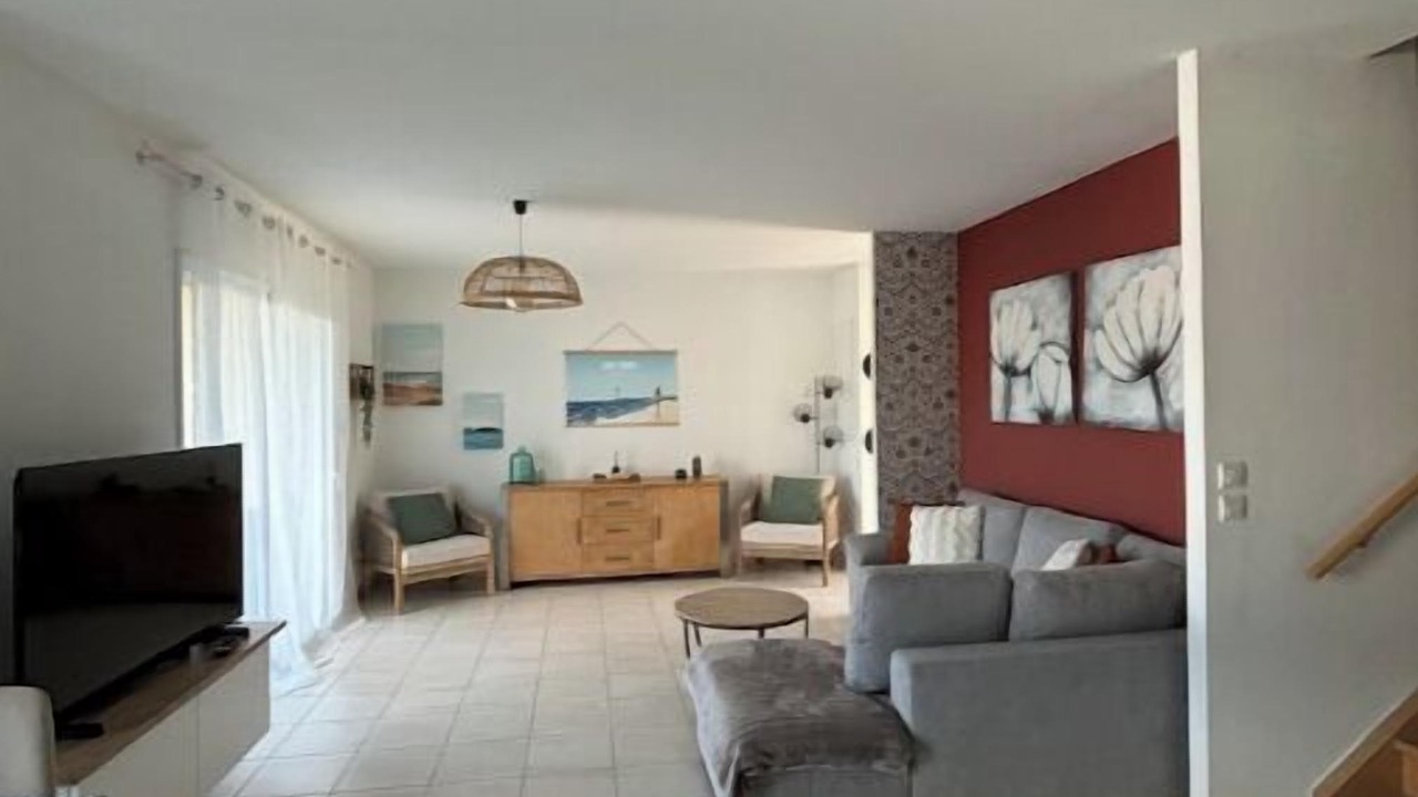 Photo of Livingroom in Lanton