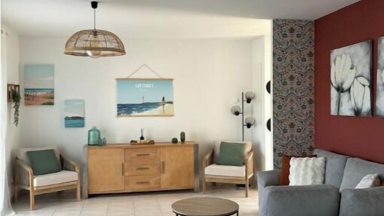 Photo of Others in Lanton