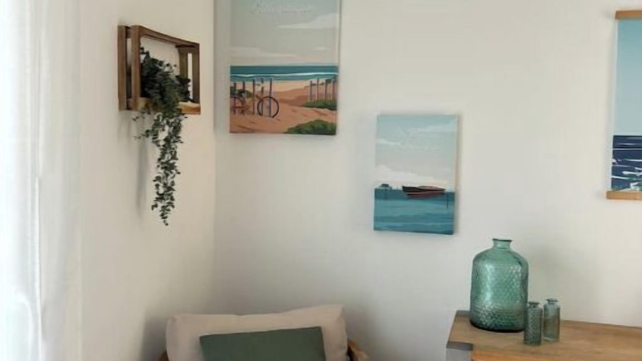 Photo of Others in Lanton