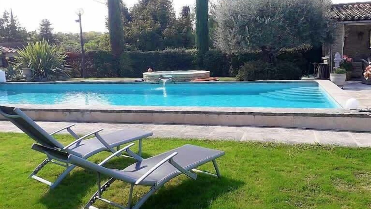 Photo of Outdoor in Robion