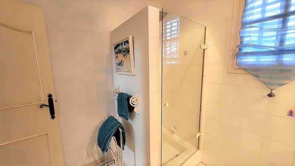 Photo of Bathroom in Robion