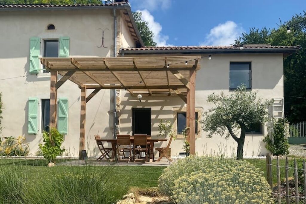Photo of Outdoor in Sepx
