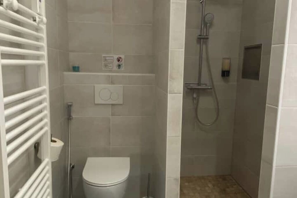 Photo of Bathroom in Sepx