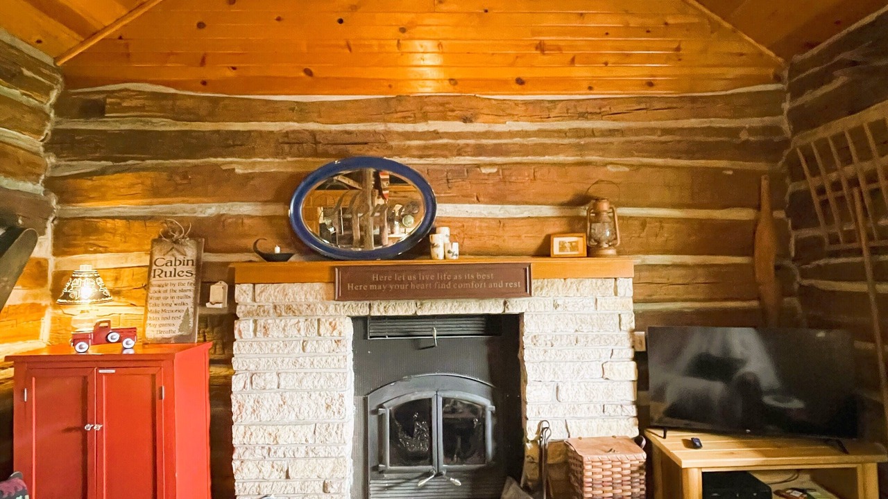 Photo of Livingroom in McGregor