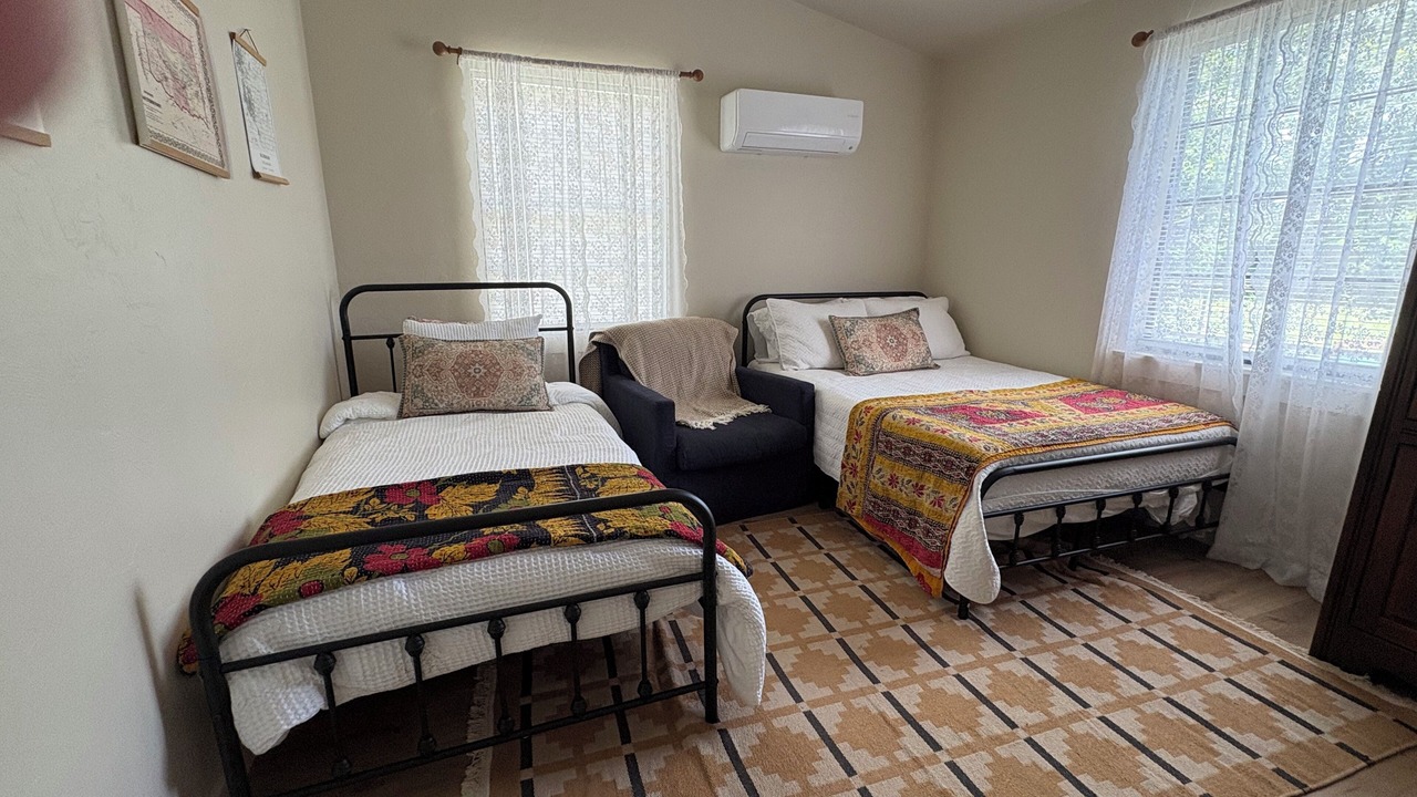 Photo of Bedroom in Norman