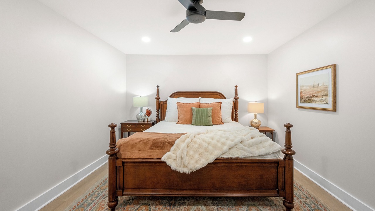 Photo of Bedroom in Roswell