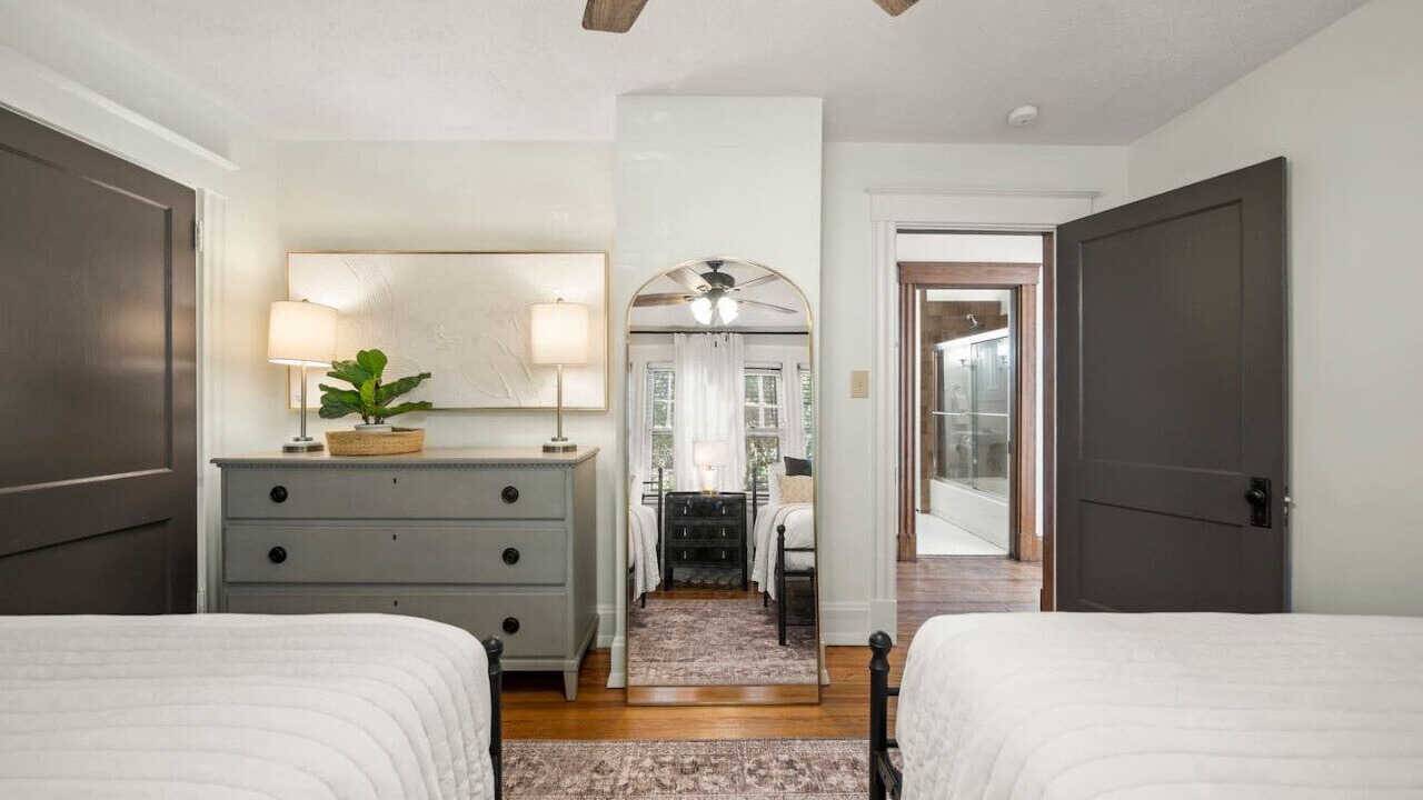 Photo of Bedroom in Clifton Heights