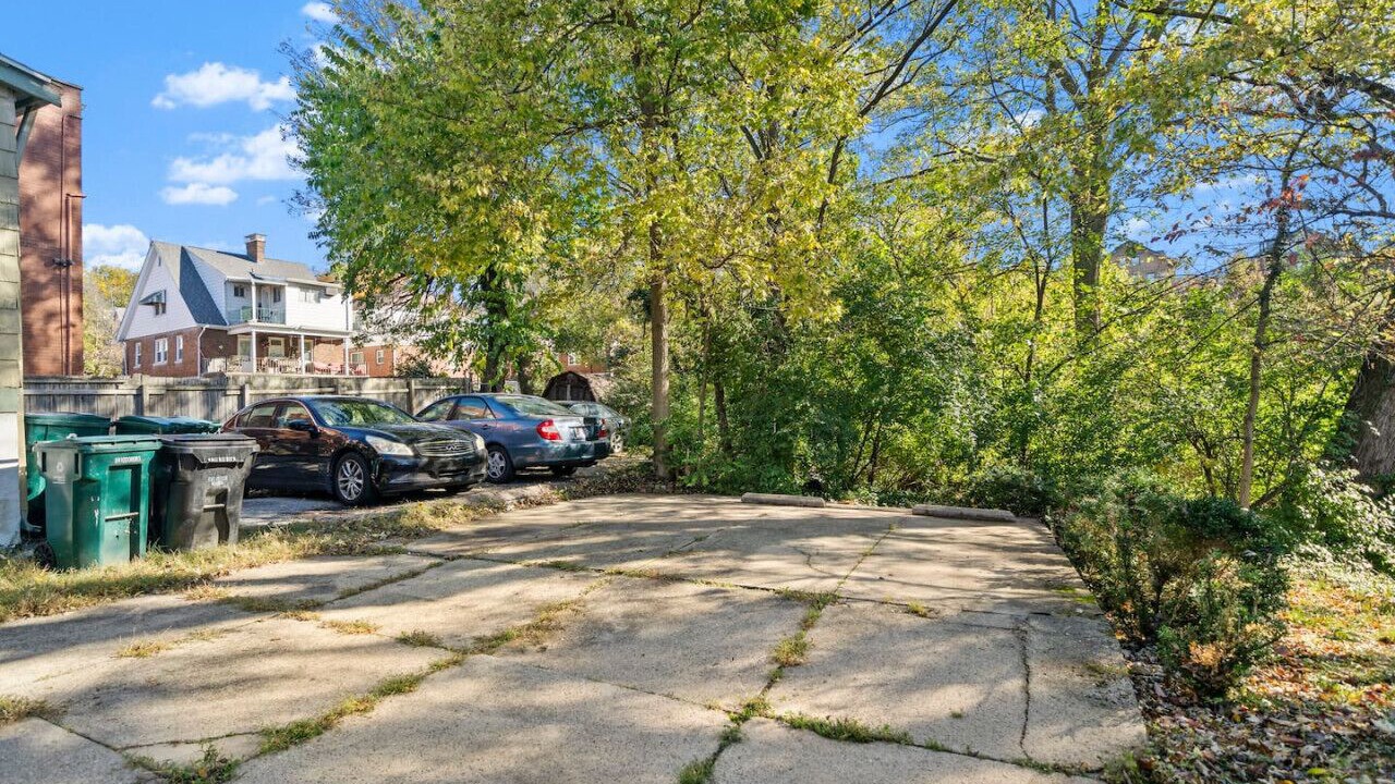 Photo of Outdoor in Clifton Heights