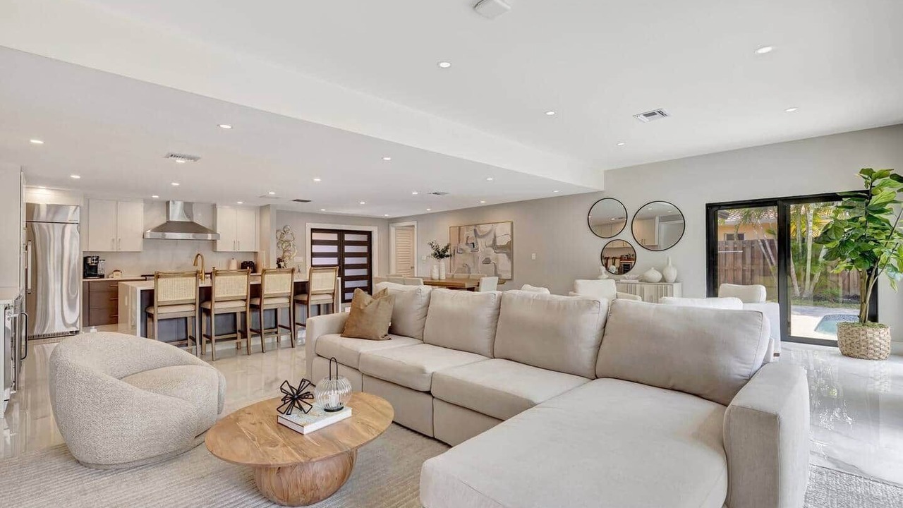 Photo of Livingroom in Wilton Manors