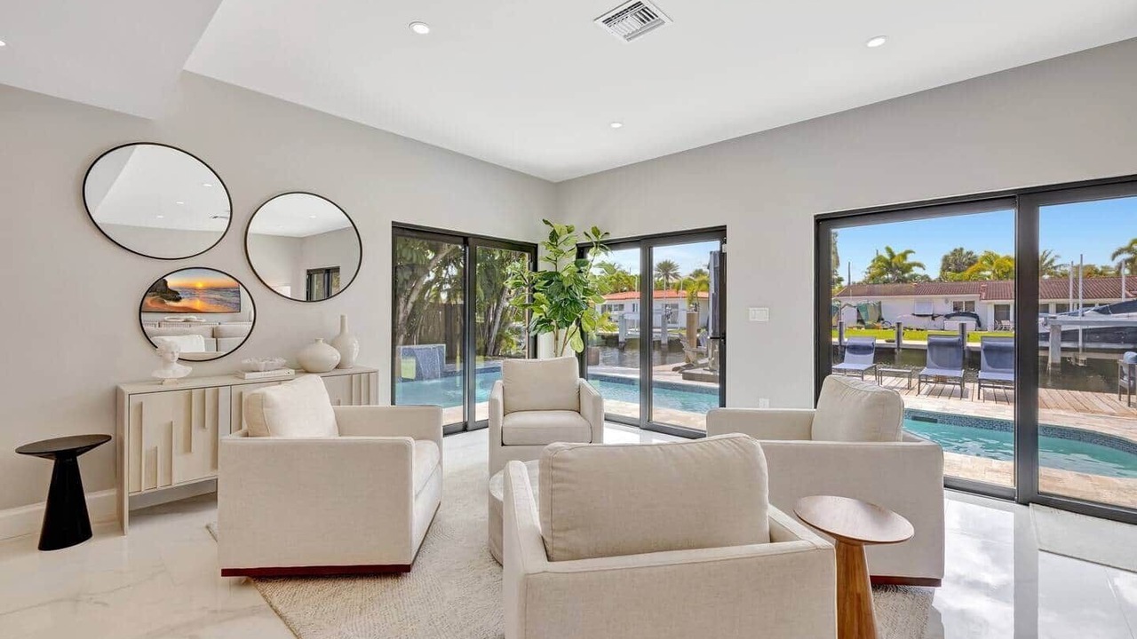 Photo of Livingroom in Wilton Manors
