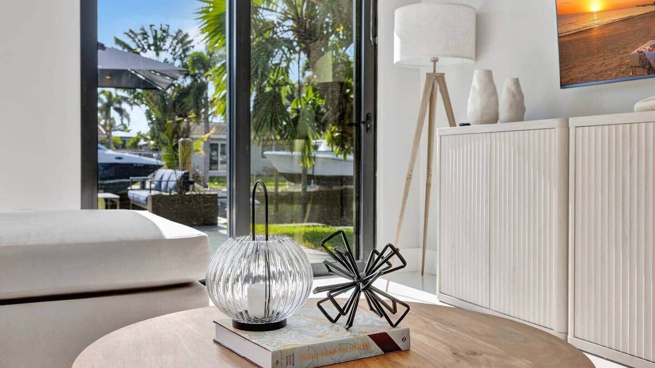 Photo of Livingroom in Wilton Manors