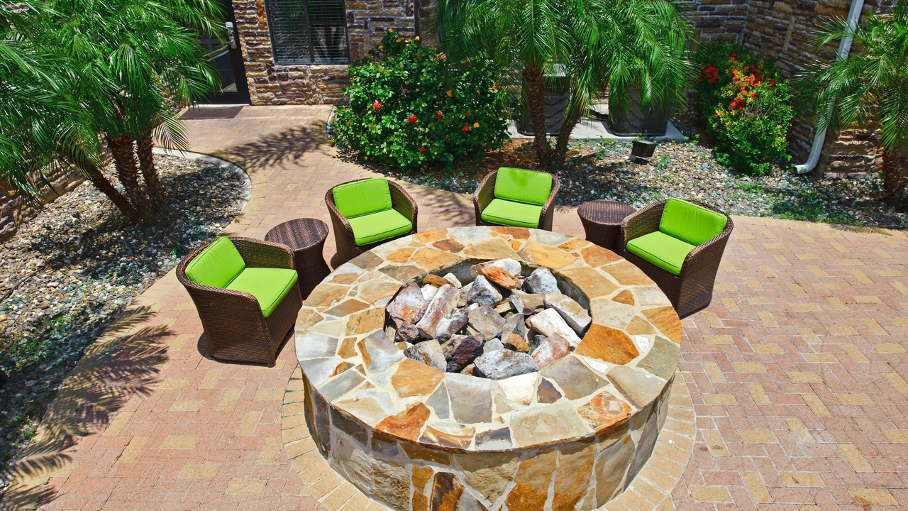 Photo of Others in South Side