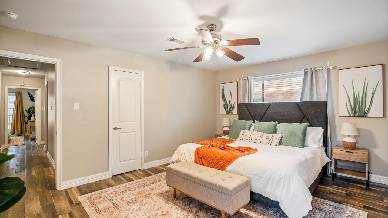 Photo of Bedroom in Greater Fondren Southwest