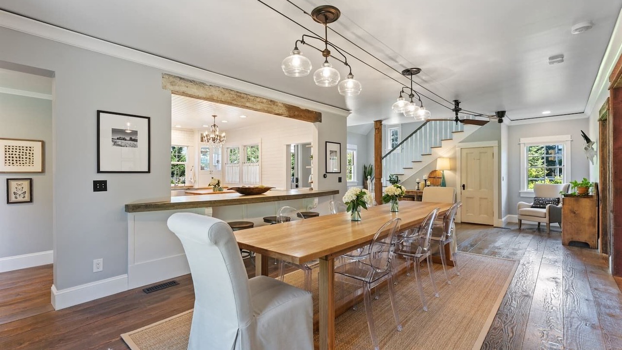 Photo of Livingroom in Wilsonville