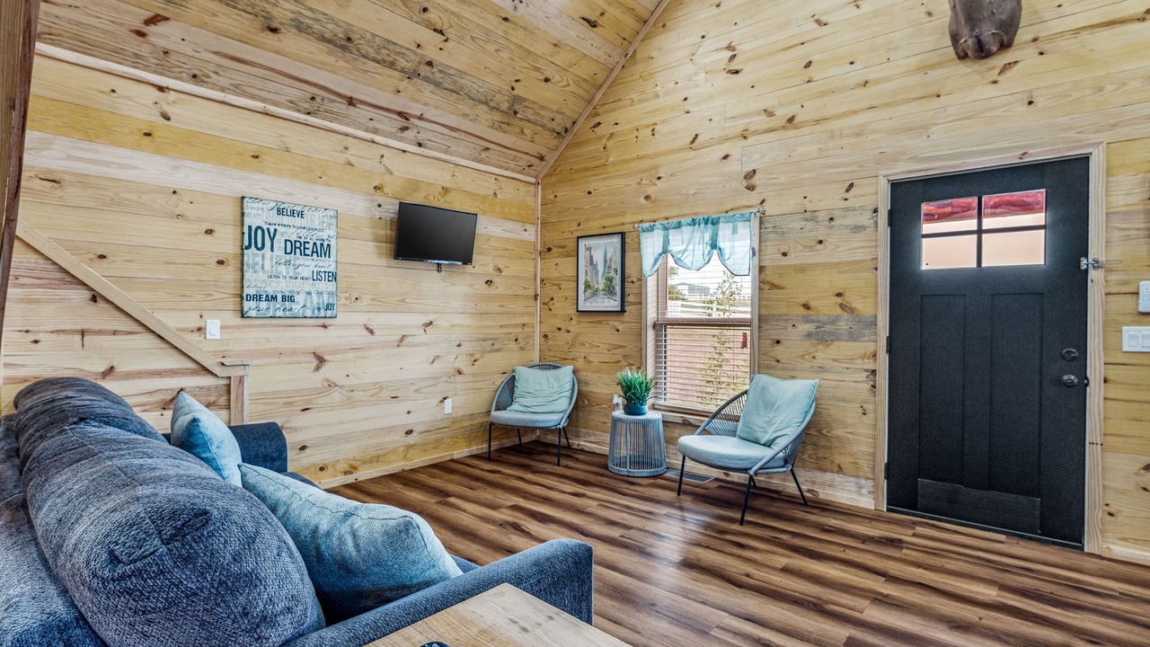 Photo of Livingroom in Dennis