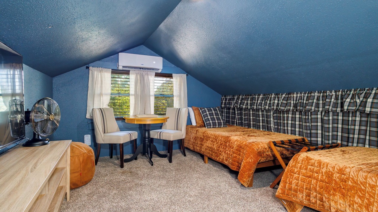 Photo of Bedroom in Brownwood