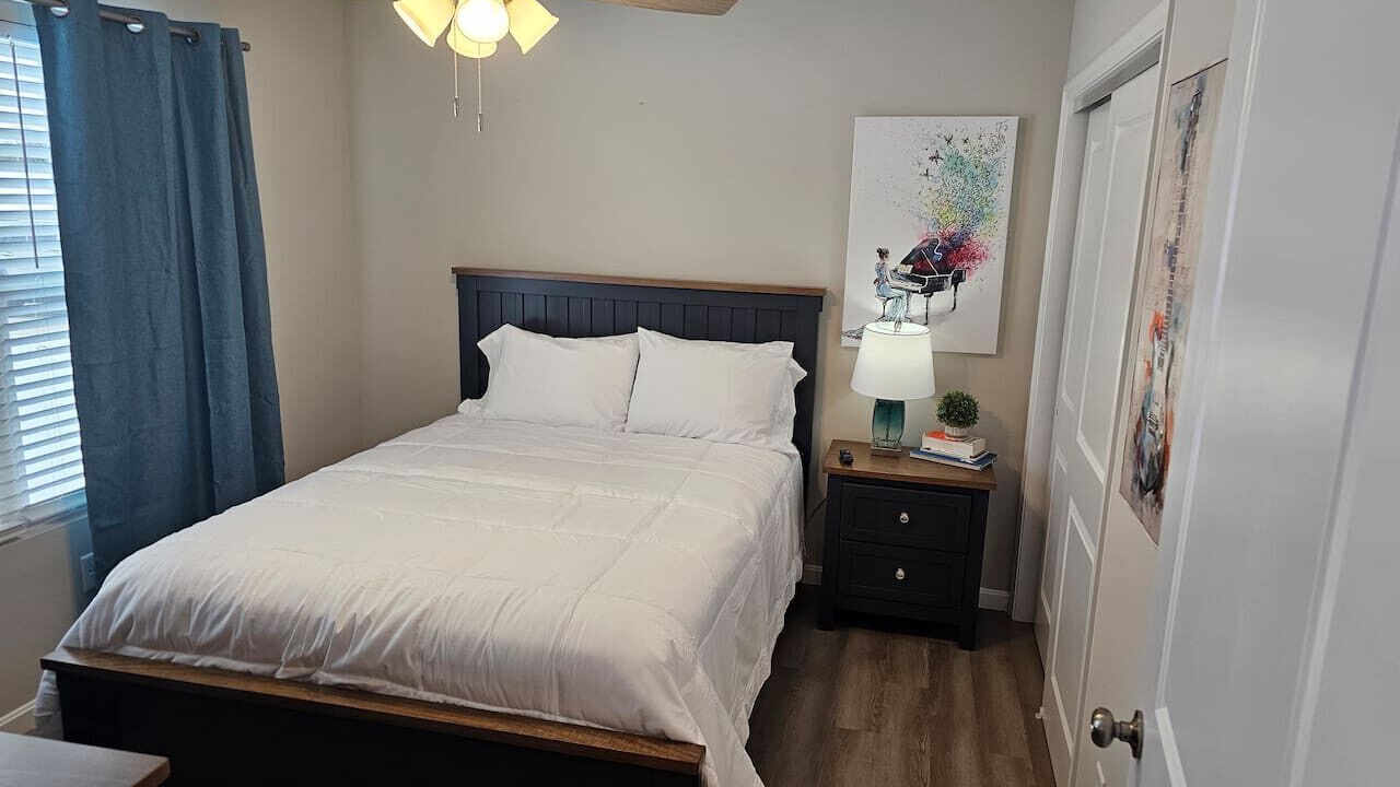 Photo of Bedroom in Trenton