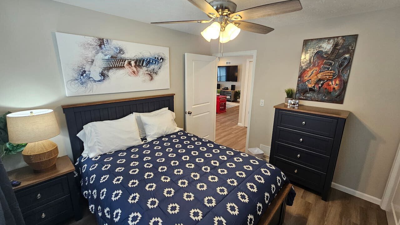 Photo of Bedroom in Trenton