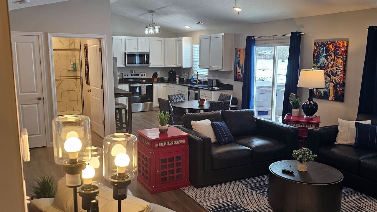 Photo of Livingroom in Trenton