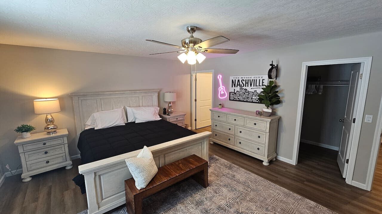 Photo of Bedroom in Trenton