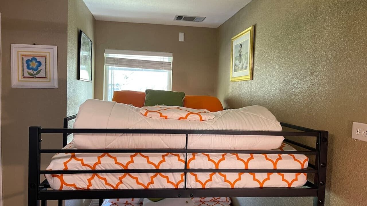 Photo of Bedroom in Leisure Land