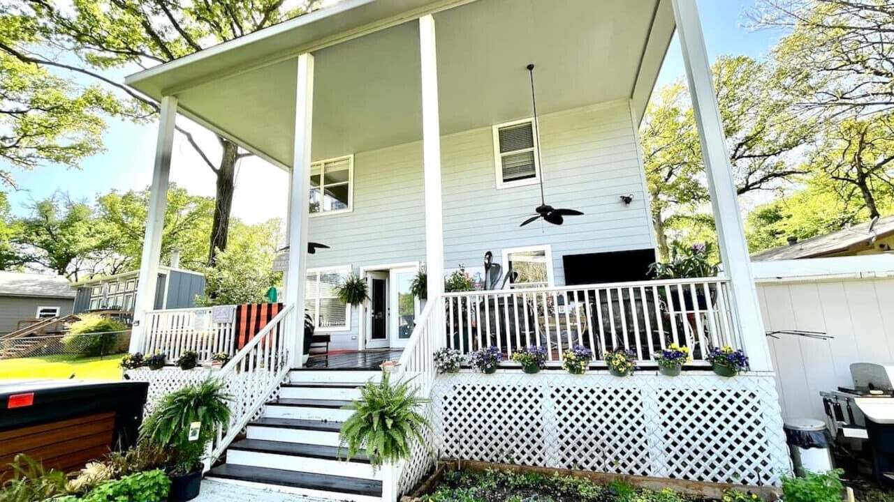 Photo of Patio Balcony in Leisure Land