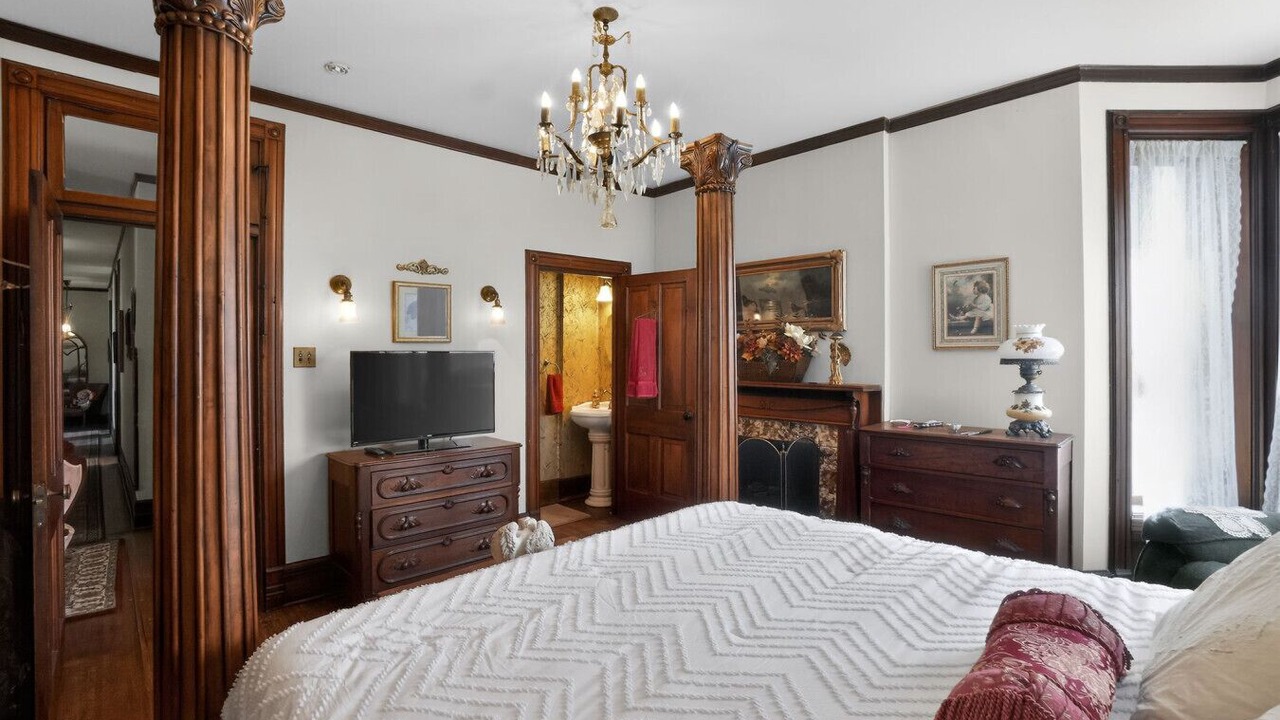 Photo of Bedroom in Council Bluffs