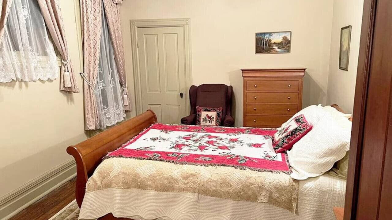 Photo of Bedroom in Council Bluffs